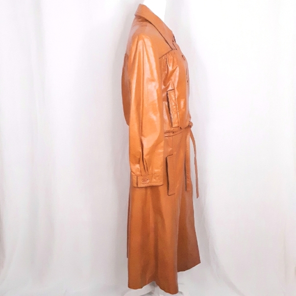 VINTAGE 1970s Women's Long Leather Tie Waist Dress Coat Tan Camel Sz. M - Picture 3 of 15
